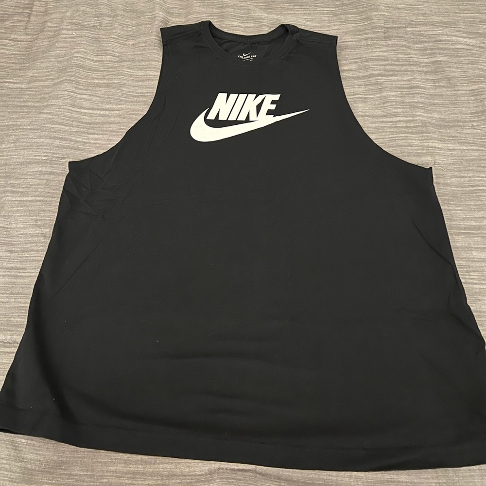 nike tank top